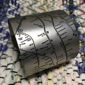 3 x $12 / 🗽 NYC Brooklyn Metro Cuff Bracelet — VGUC